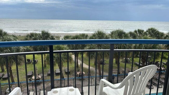 2300 N Ocean Blvd in Myrtle Beach, SC - Building Photo - Building Photo
