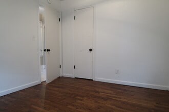 1221 Powers Ave NW in Grand Rapids, MI - Building Photo - Building Photo