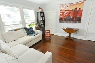 35 Patten St, Unit 3 in Boston, MA - Building Photo - Building Photo
