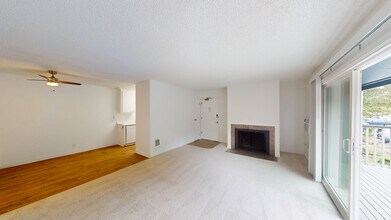 475 Ignacio Blvd in Novato, CA - Building Photo - Building Photo