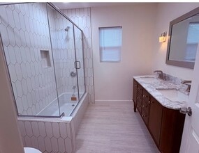 1610 W Cameron St in Long Beach, CA - Building Photo - Building Photo