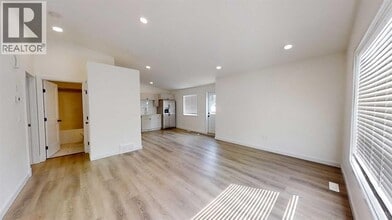 9604 Hillcrest Dr in Grande Prairie, AB - Building Photo - Building Photo