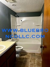 177 Vesper St in Blue Springs, MO - Building Photo - Building Photo