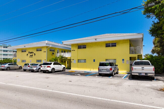 Dolphin Beach Condominiums in Cocoa Beach, FL - Building Photo - Building Photo