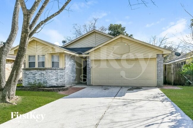 3823 Ebury Dr in Houston, TX - Building Photo - Building Photo