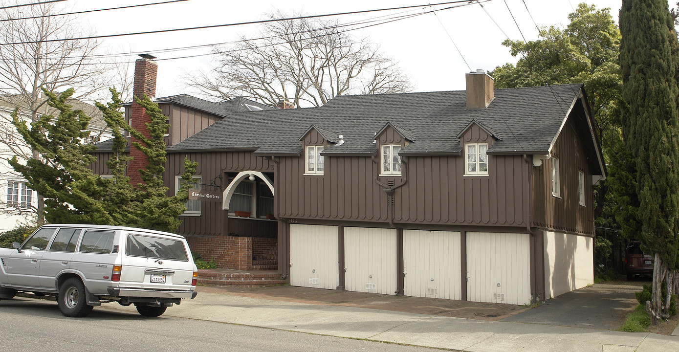 1426 Chestnut St in Alameda, CA - Foto de edificio