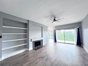 4711 Spicewood Springs Rd in Austin, TX - Building Photo - Building Photo