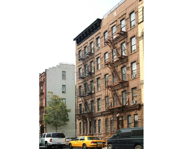 245 W 115th St in New York, NY - Foto de edificio - Building Photo