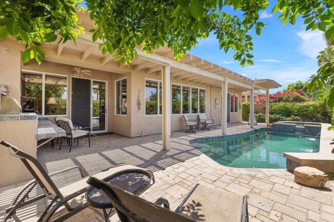 property at 44085 Royal Troon Dr