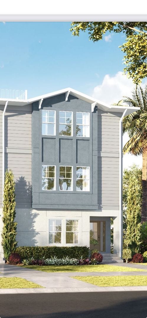 property at 1206 Lemon St
