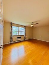 613 Sierra Vista Ln in Valley Cottage, NY - Foto de edificio - Building Photo