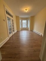 244 6th Ave W in Newark, NJ - Building Photo