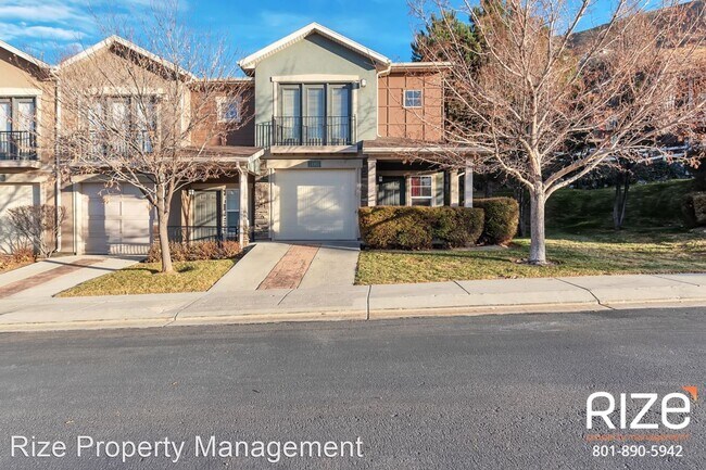 14905 Treseder St photo'