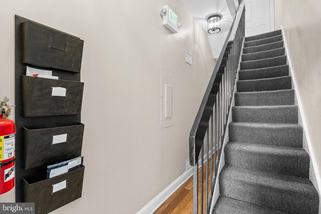 1932 15th St NW in Washington, DC - Building Photo