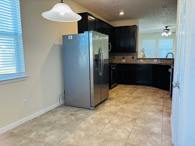 property at 8525 Sunset Loch Dr