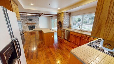 832 Cayo Grande Ct in Thousand Oaks, CA - Building Photo - Building Photo