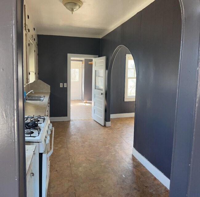 1218 Delaware in Perry, OK - Building Photo - Building Photo