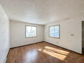 802 Greenway Dr in Gillette, WY - Building Photo - Building Photo