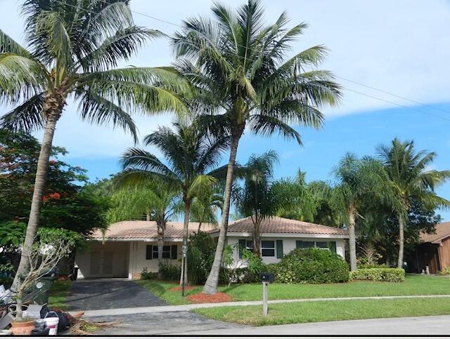 454 NW 13th Dr in Boca Raton, FL - Foto de edificio