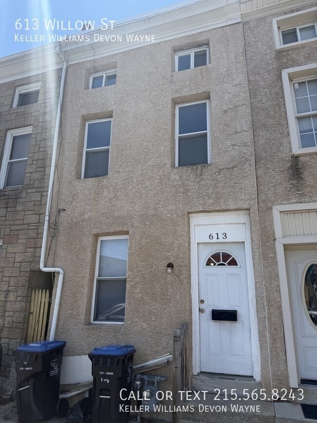 property at 613 Willow St