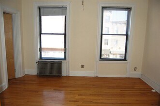 504 Washington St in Hoboken, NJ - Building Photo - Building Photo