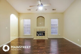 4737 Longmeadow Dr in Bessemer, AL - Foto de edificio - Building Photo