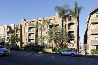 4259 Fulton Ave in Van Nuys, CA - Building Photo - Building Photo