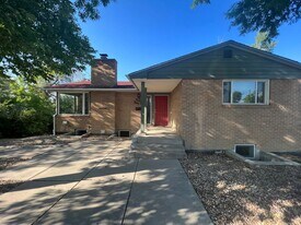 1235 E Ridge Ave in Boulder, CO - Building Photo