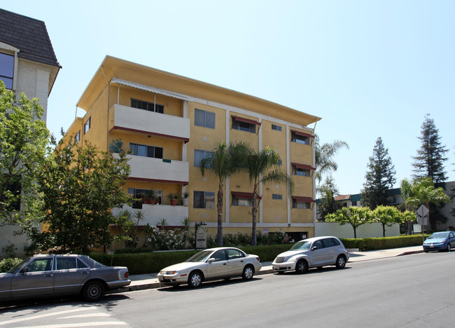 Margate Apartments in Encino, CA - Foto de edificio - Building Photo