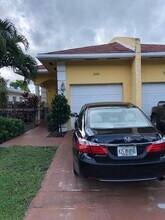 1010 NW 2nd Ave in Hallandale Beach, FL - Building Photo - Building Photo