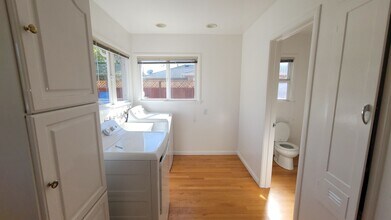 216 Cypress Ave in Santa Clara, CA - Building Photo - Building Photo