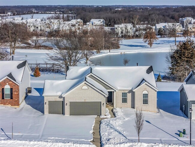 297 Osprey Ct in Lake St. Louis, MO - Foto de edificio - Building Photo