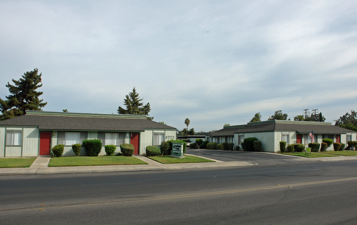 Cardinal Creek Apartments in Fresno, CA - Building Photo