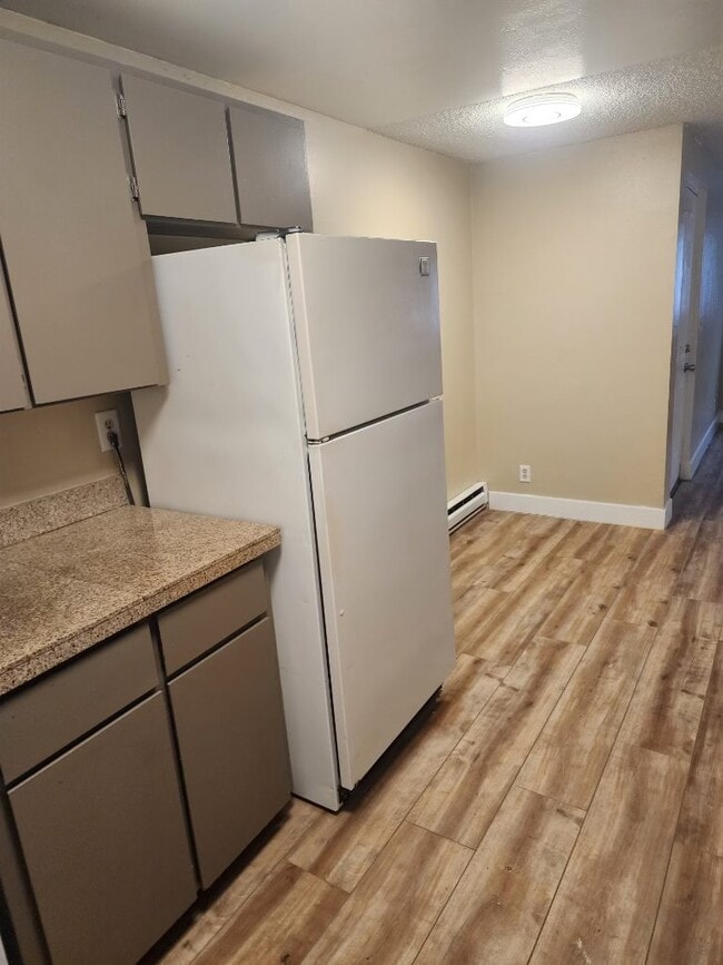 2808 E Everett Ave in Spokane, WA - Foto de edificio - Building Photo