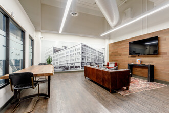 ReNew on Stout in Denver, CO - Building Photo - Interior Photo