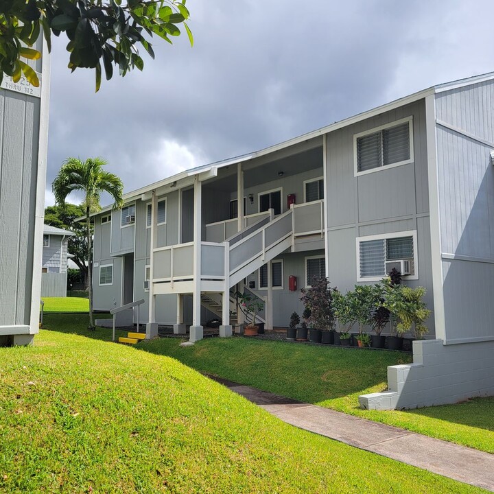 98-1429-1429 Kamahao St in Pearl City, HI - Building Photo