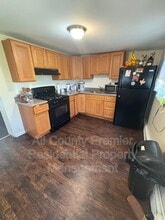 32 Dresden Ave in Trenton, NJ - Building Photo - Building Photo