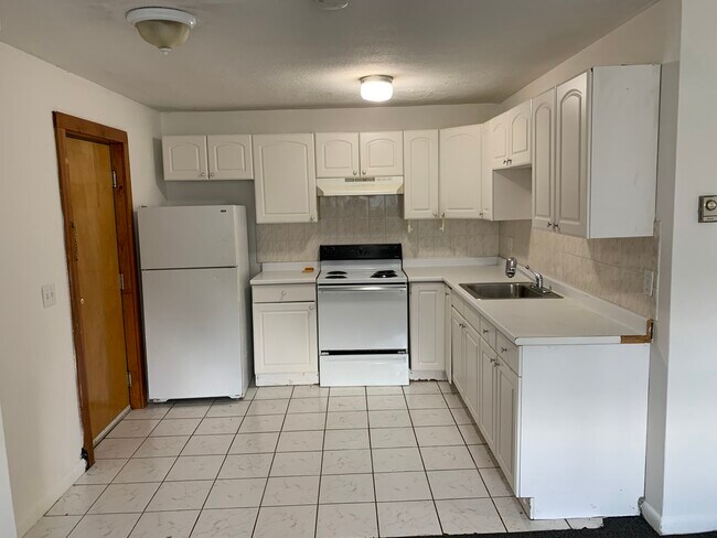 222 Parker Hill Ave, Unit 2