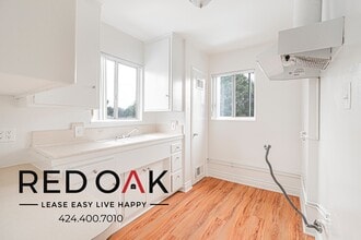 6803 Long Beach Blvd in Long Beach, CA - Building Photo - Building Photo