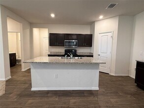 15008 Tuff Rd in Manor, TX - Building Photo - Building Photo