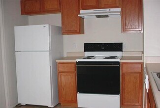 3610 Malibu Ln, Unit D in Killeen, TX - Building Photo - Building Photo