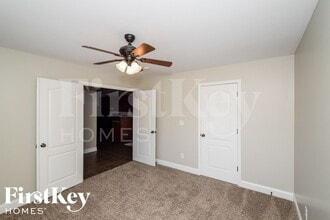 605 Hidden Brook Trail in Alabaster, AL - Building Photo - Building Photo