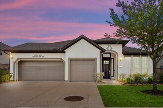 6919 Red Oak Dr in Katy, TX - Building Photo - Building Photo