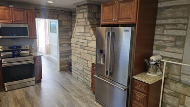 231 NE 20th Ave in Pompano Beach, FL - Building Photo - Building Photo