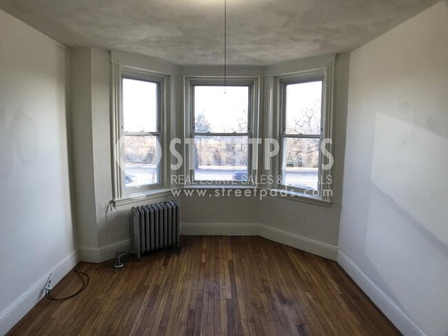 property at 1185 Boylston St