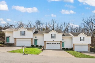 102 Orourke Drive in Platte City, MO - Building Photo