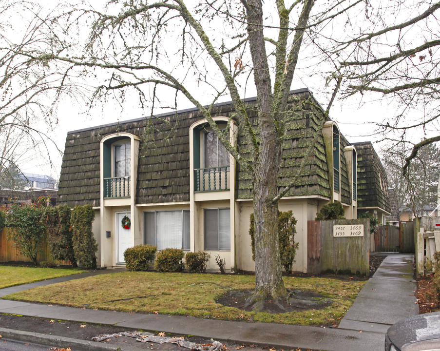 3455-3469 SW 125th Ave in Beaverton, OR - Building Photo