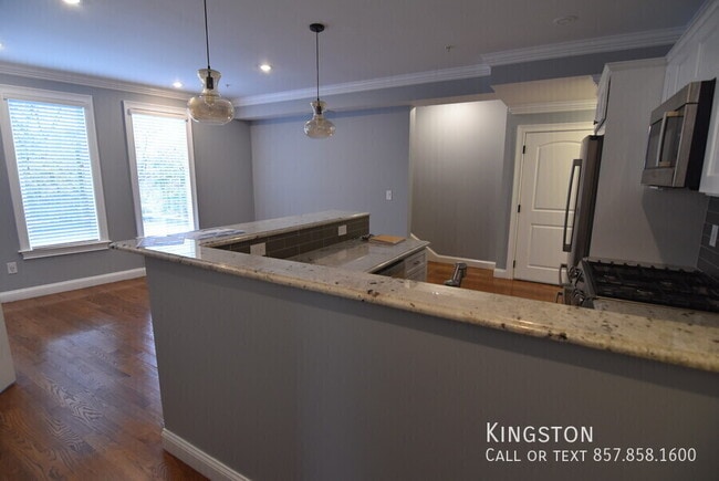 42 Hyde Park Ave in Boston, MA - Building Photo - Building Photo