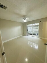 451 Cypress Way W in Palm Springs, FL - Building Photo - Building Photo