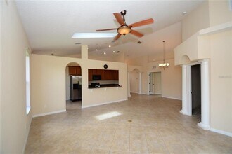 40 Arrowhead Dr in Palm Coast, FL - Building Photo - Building Photo